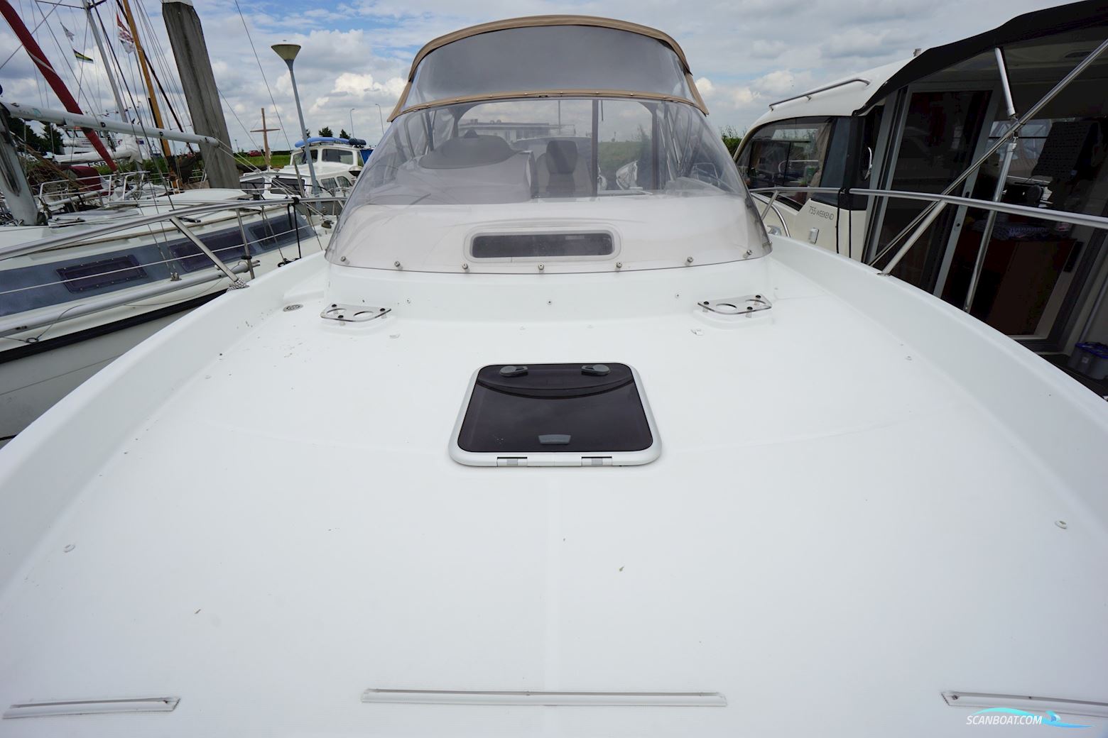 Jeanneau Cap Camarat 8.5 WA