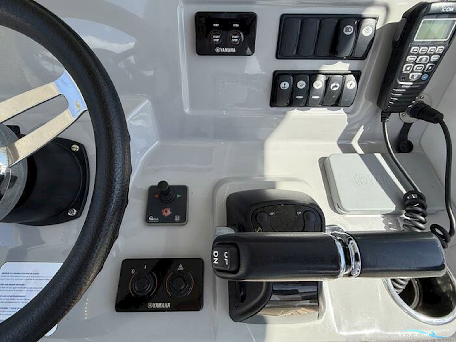 Jeanneau Cap Camarat 9.0 CC