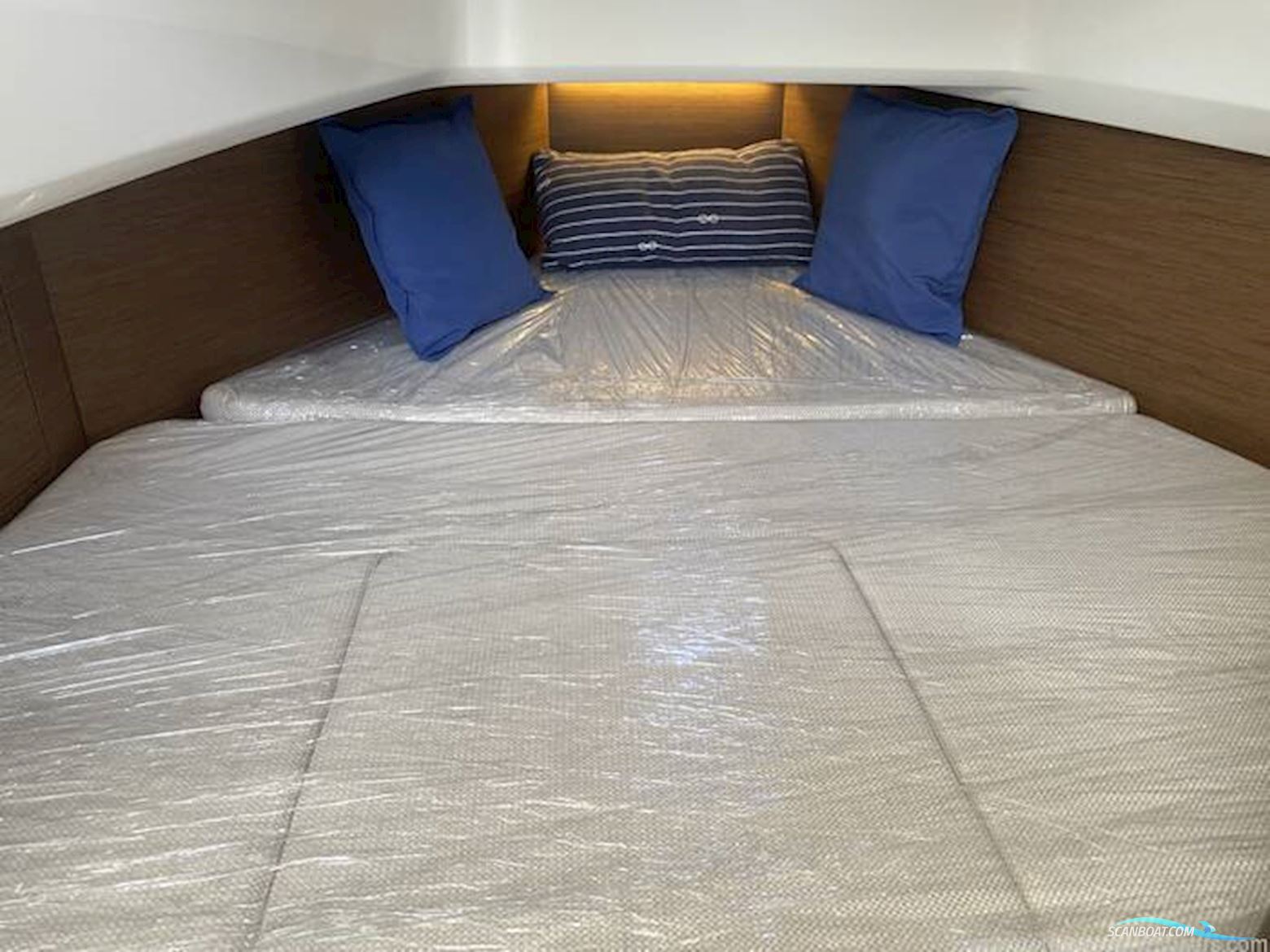 Jeanneau Cap Camarat 9.0 CC