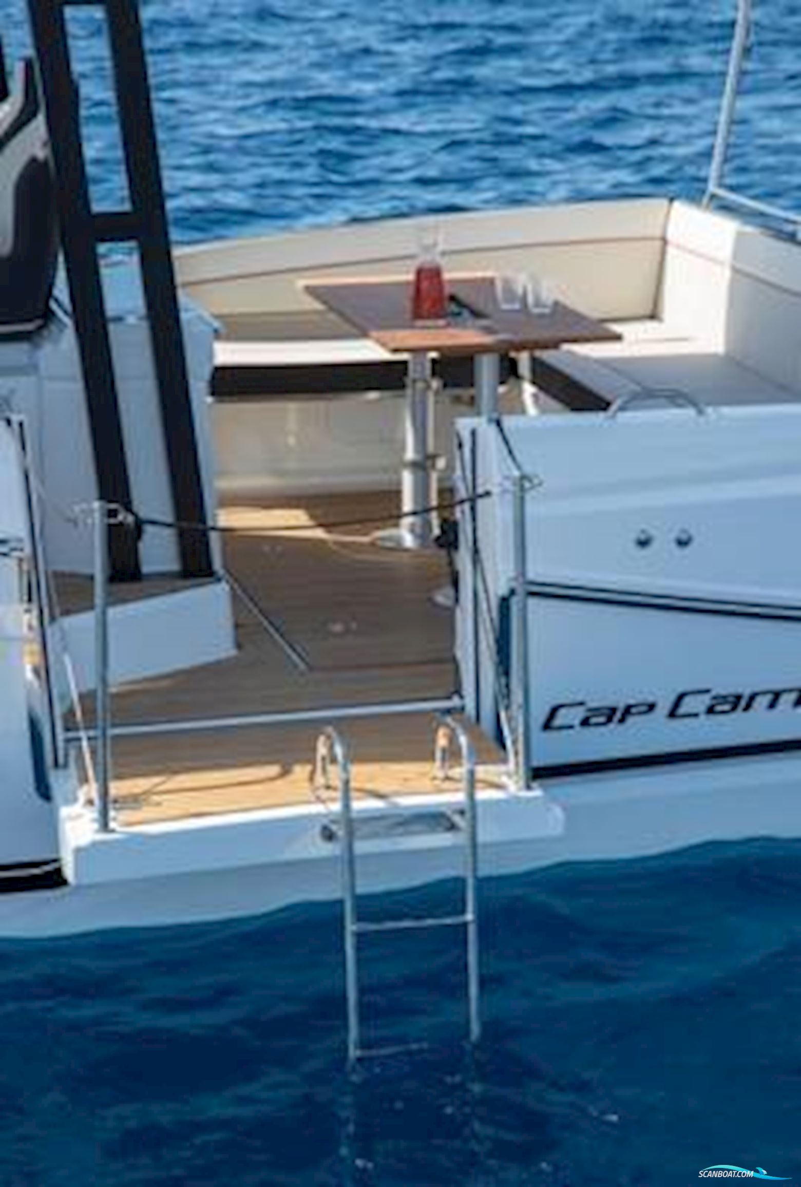 Jeanneau Cap Camarat 9.0 WA S2