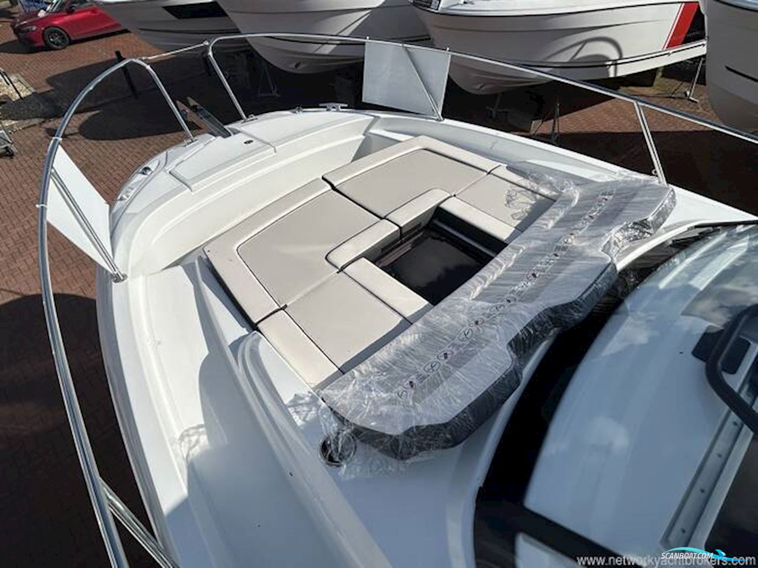 Jeanneau Cap Camarat 9.0 WA S2