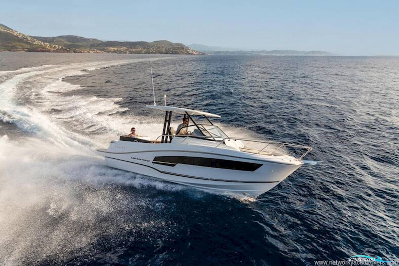 Jeanneau Cap Camarat 9.0 WA