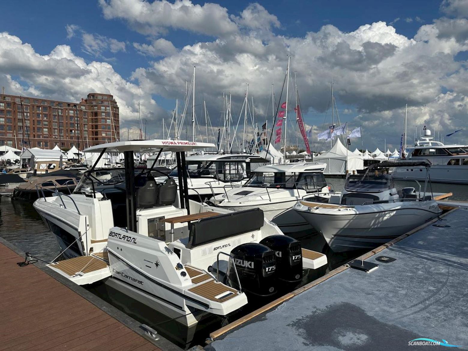 Jeanneau Cap Camarat 9.0 Walk Around S2