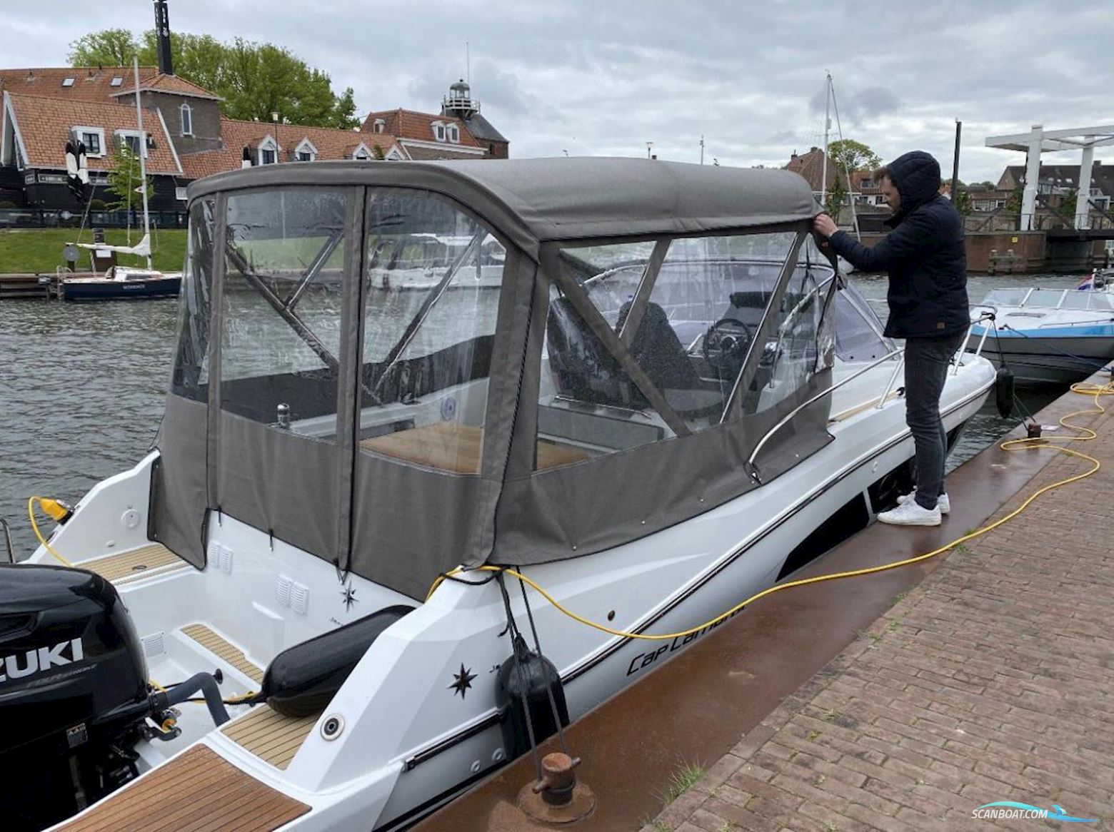 Jeanneau Cap Camarat 9.0 Walk Around