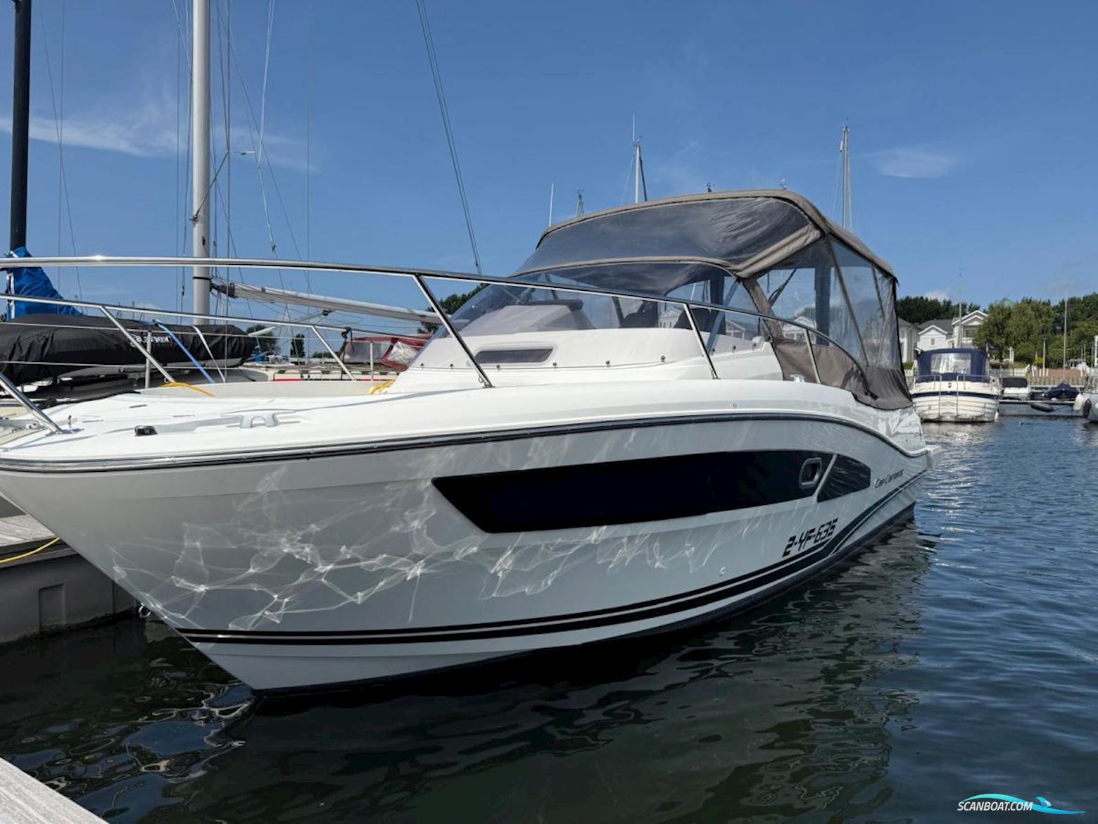 Jeanneau Cap Camarat 9.0 Walk Around