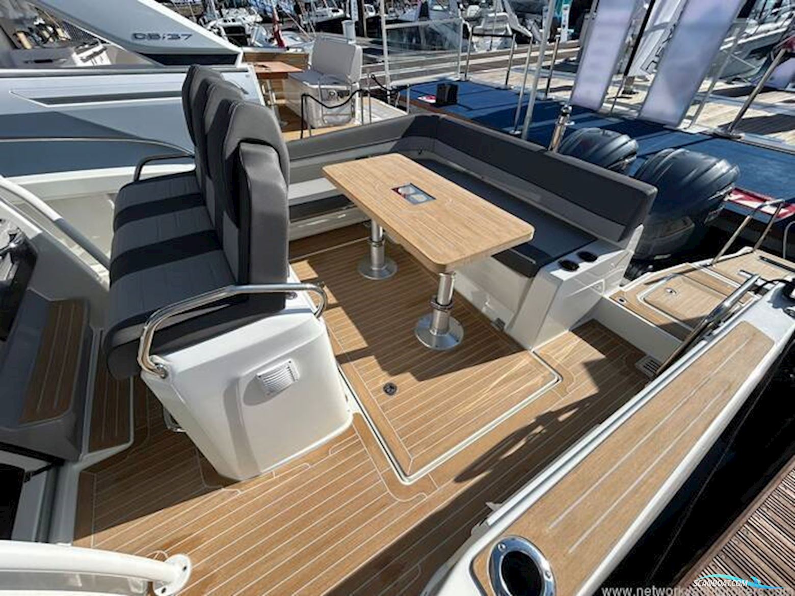 Jeanneau Cap Camarat 9.0CC