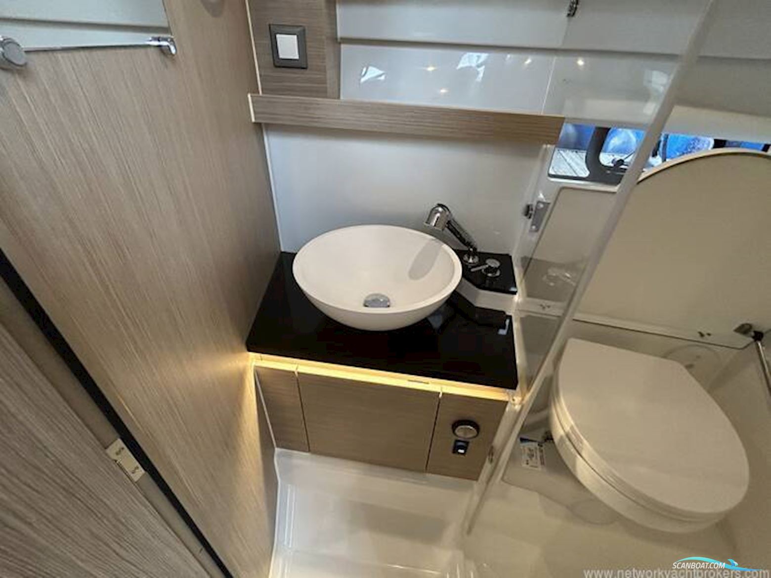 Jeanneau Cap Camarat 9.0WA S2