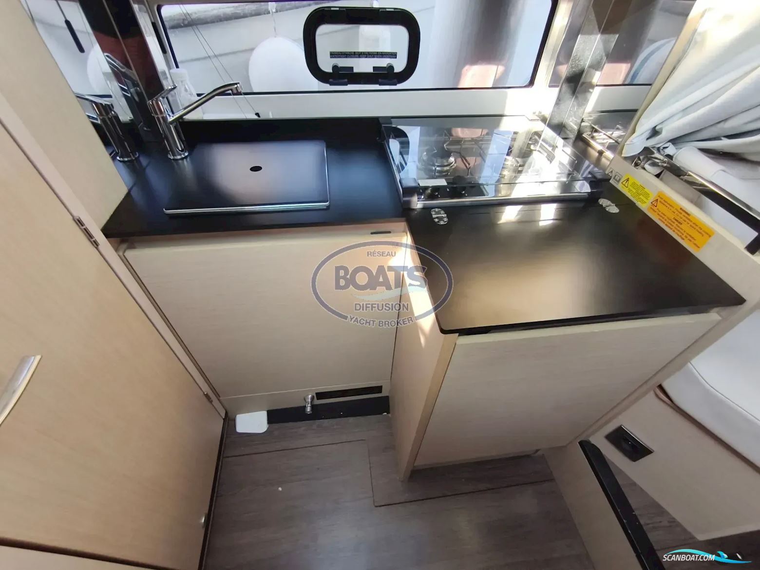 Jeanneau Leader 30