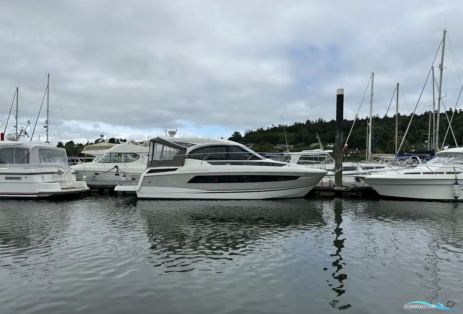 Jeanneau Leader 33