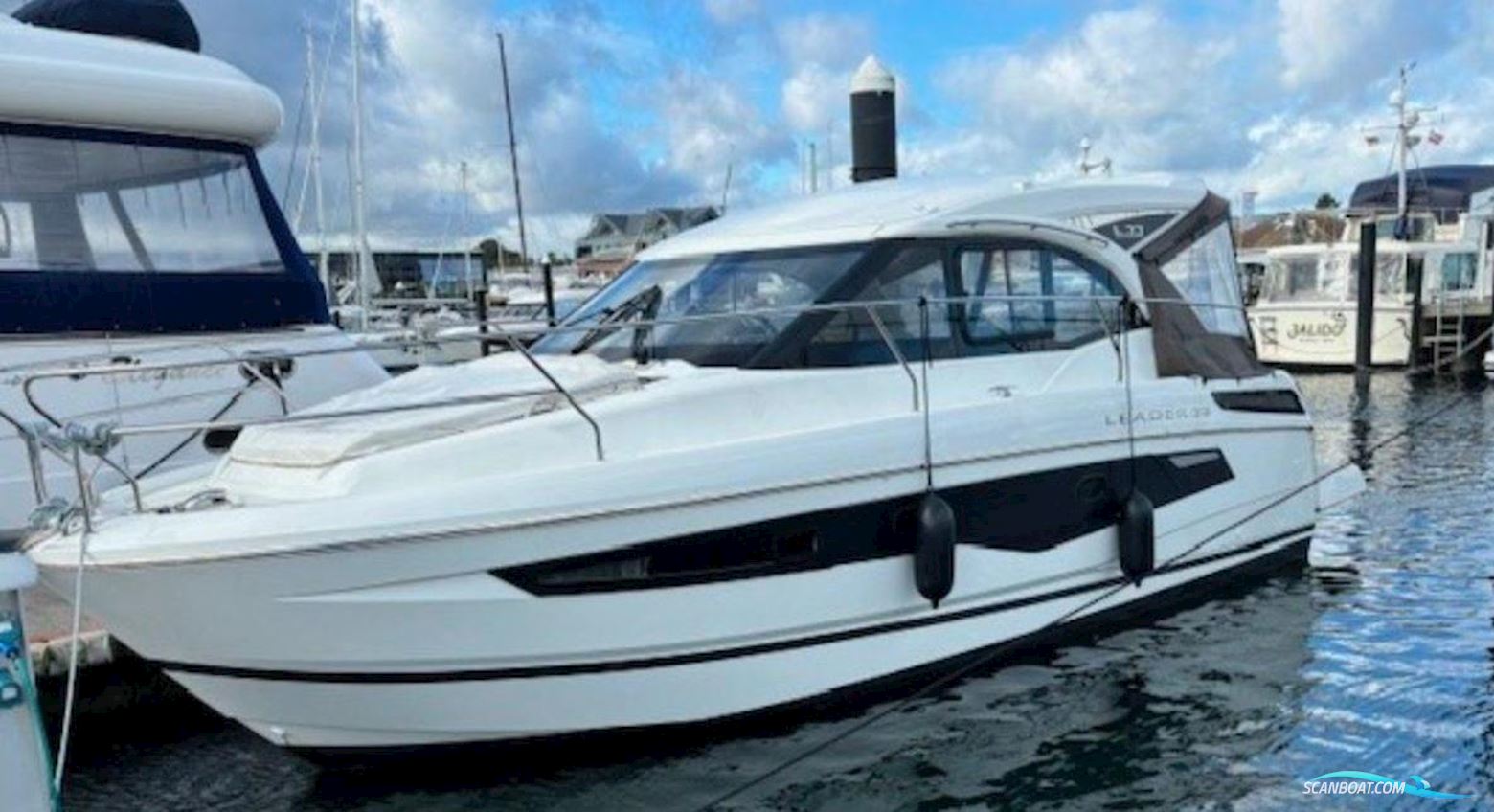 Jeanneau Leader 33 Motorbåt 2020, med Volvo motor, Tyskland