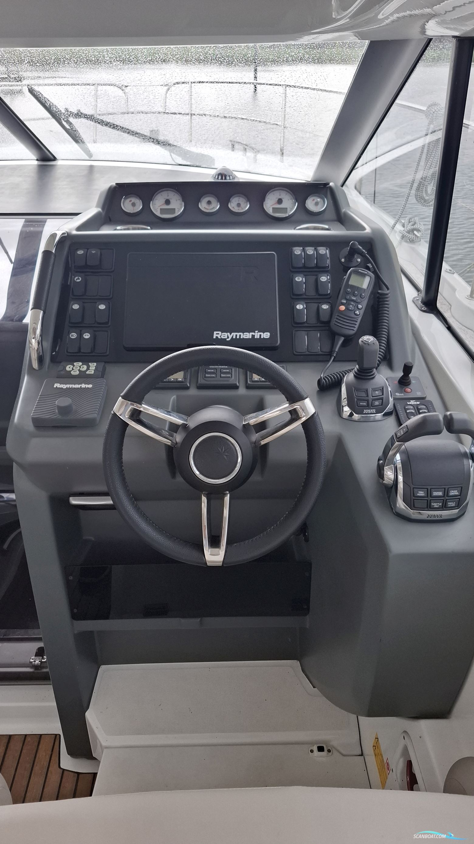 Jeanneau Leader 36 Modell 2019