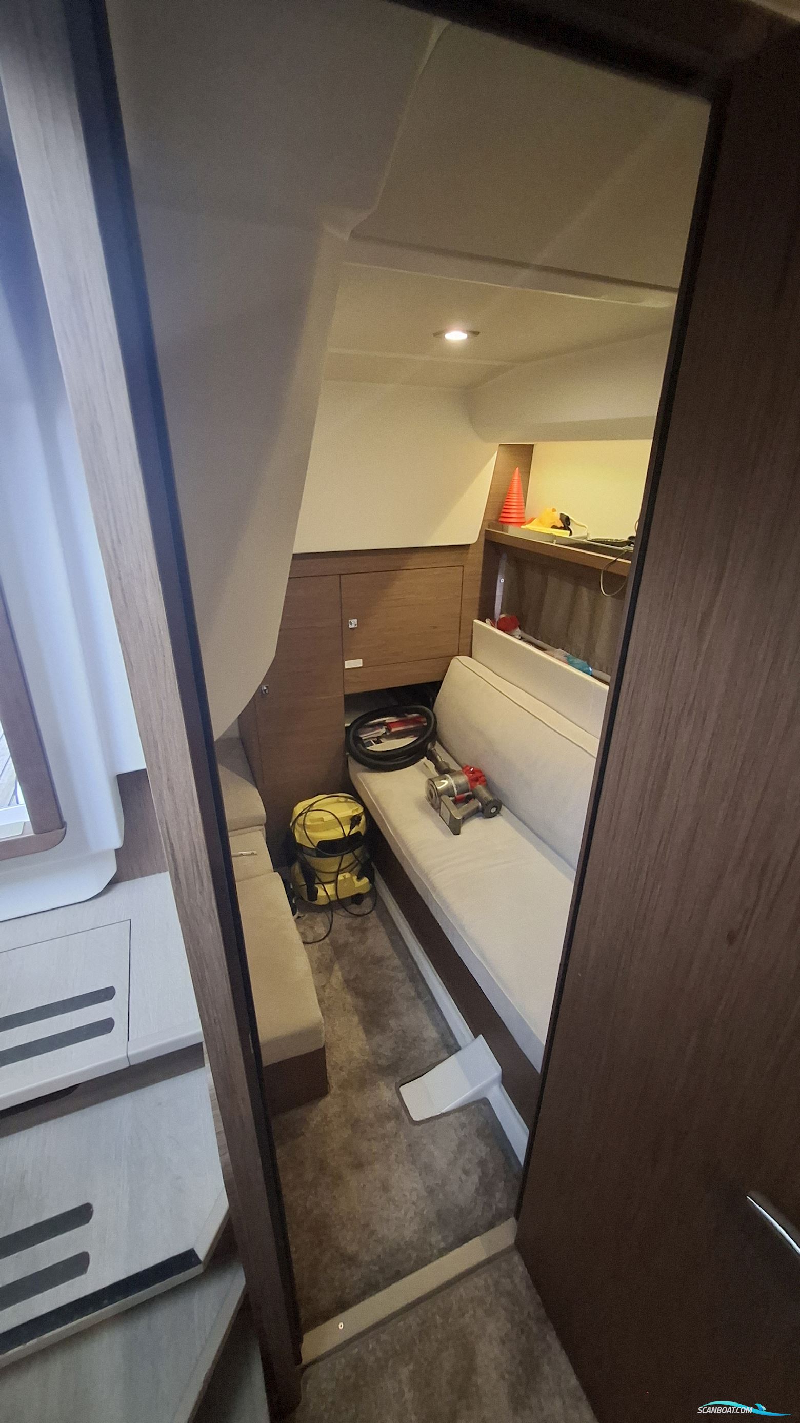 Jeanneau Leader 36 Modell 2019