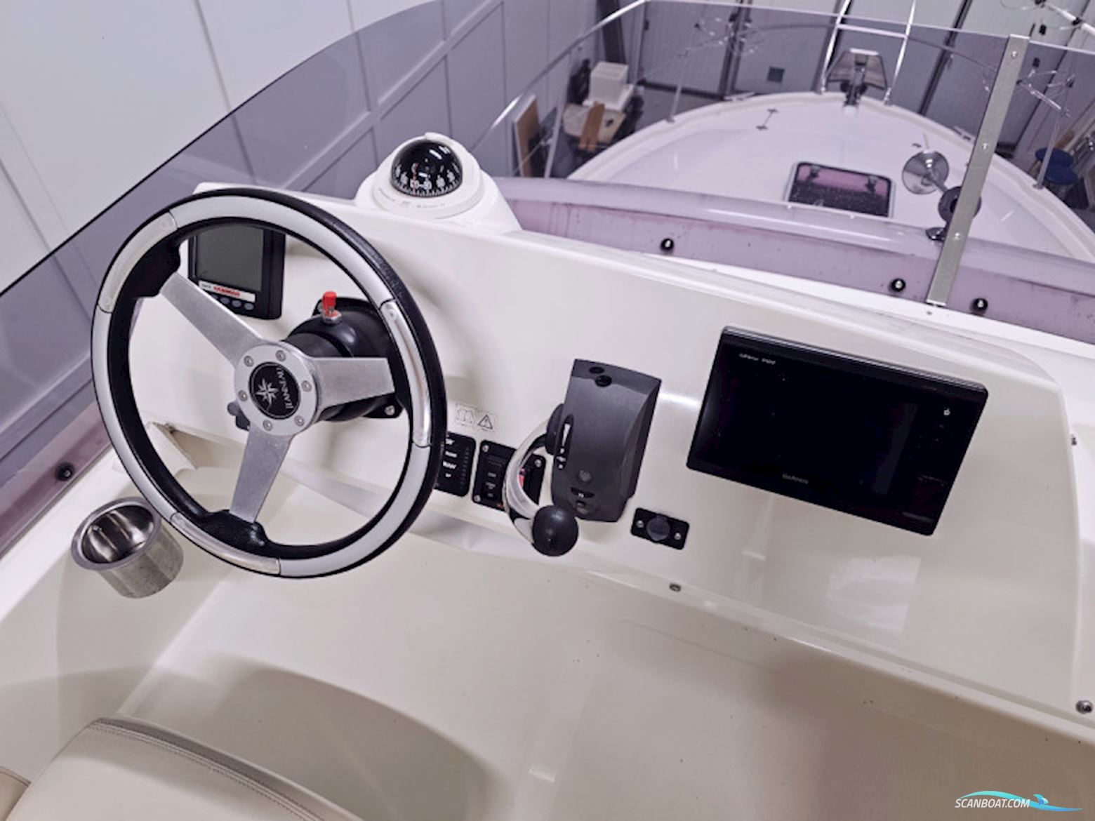 Jeanneau Merry Fisher 10 Fly