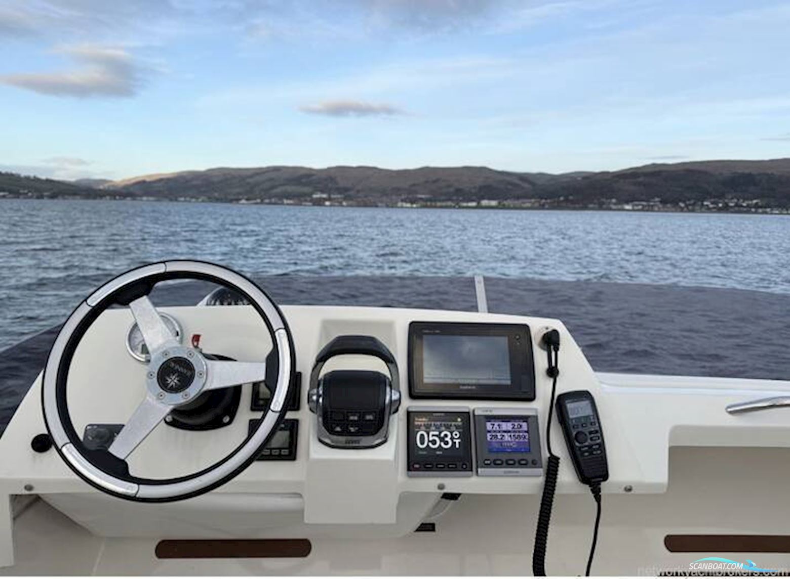 Jeanneau Merry Fisher 10