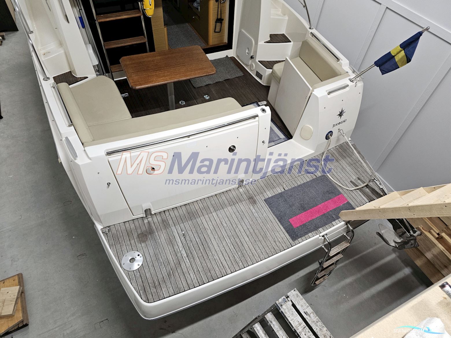 Jeanneau Merry Fisher 10