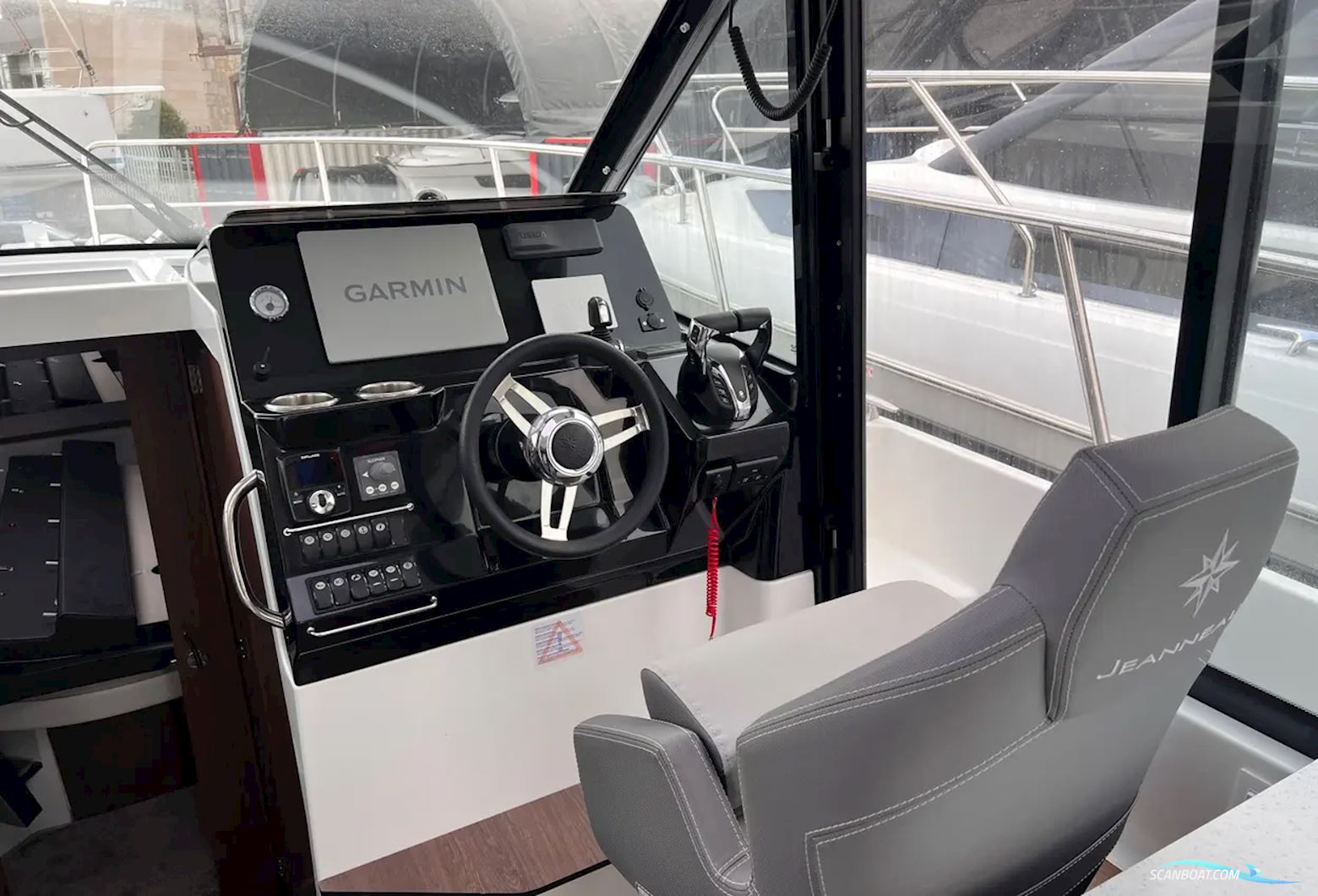 Jeanneau Merry Fisher 1095 Coupé