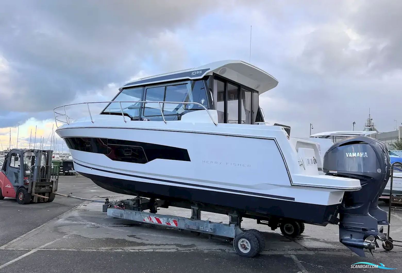 Jeanneau Merry Fisher 1095 Coupé