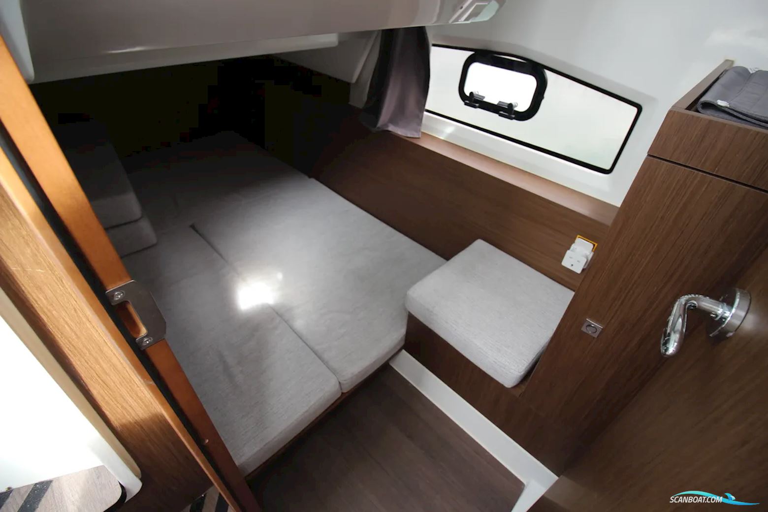 Jeanneau Merry Fisher 1095 Coupé