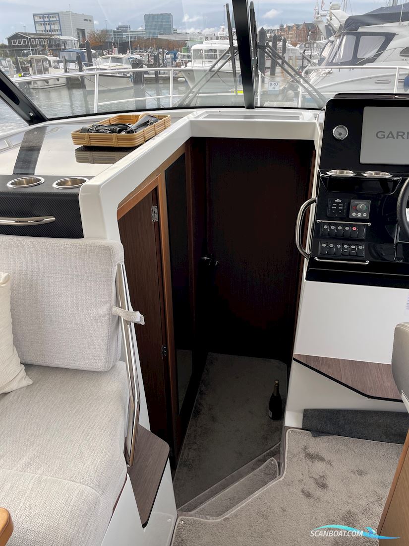 Jeanneau Merry Fisher 1095 Fly