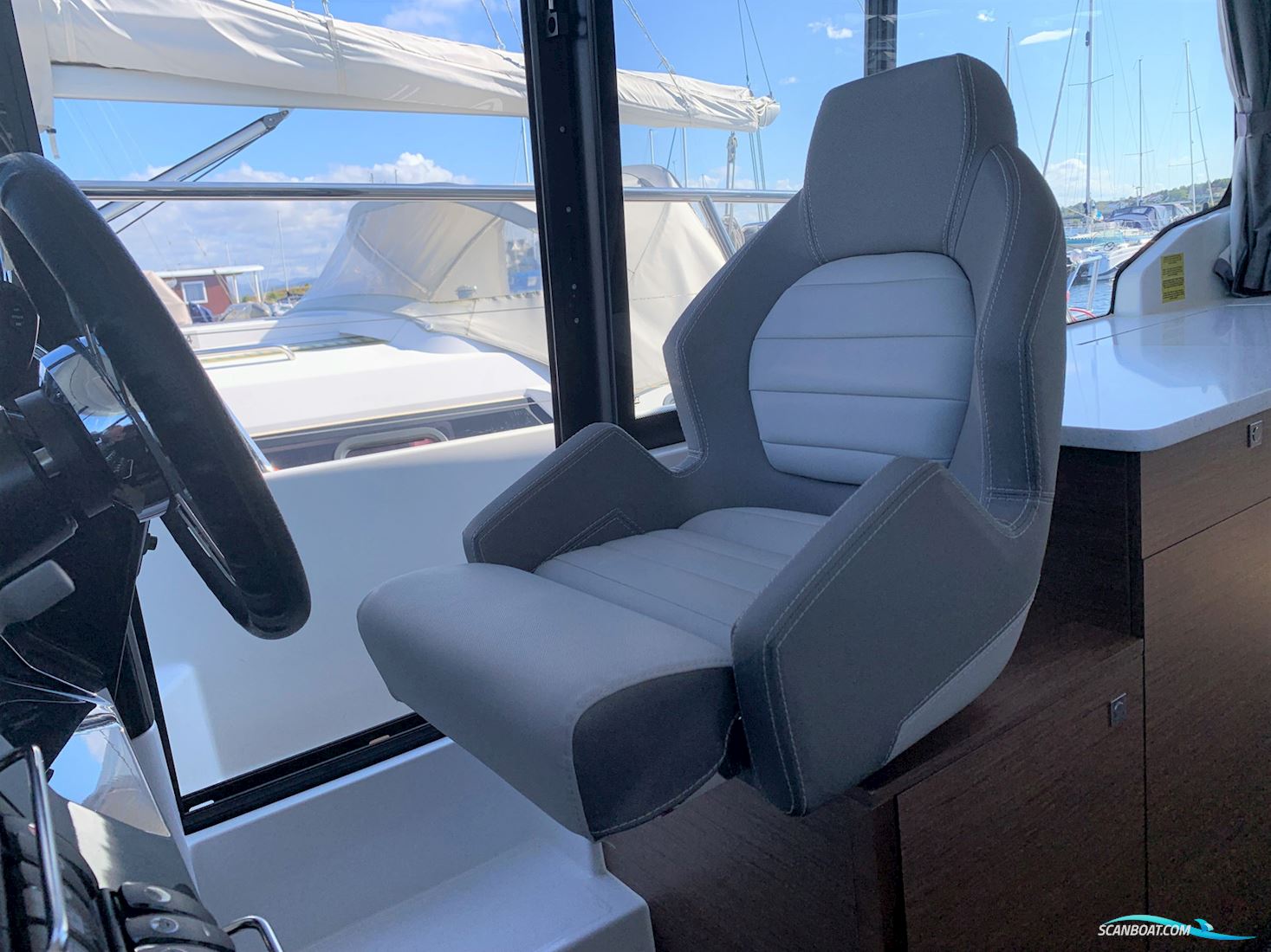 Jeanneau Merry Fisher 1095