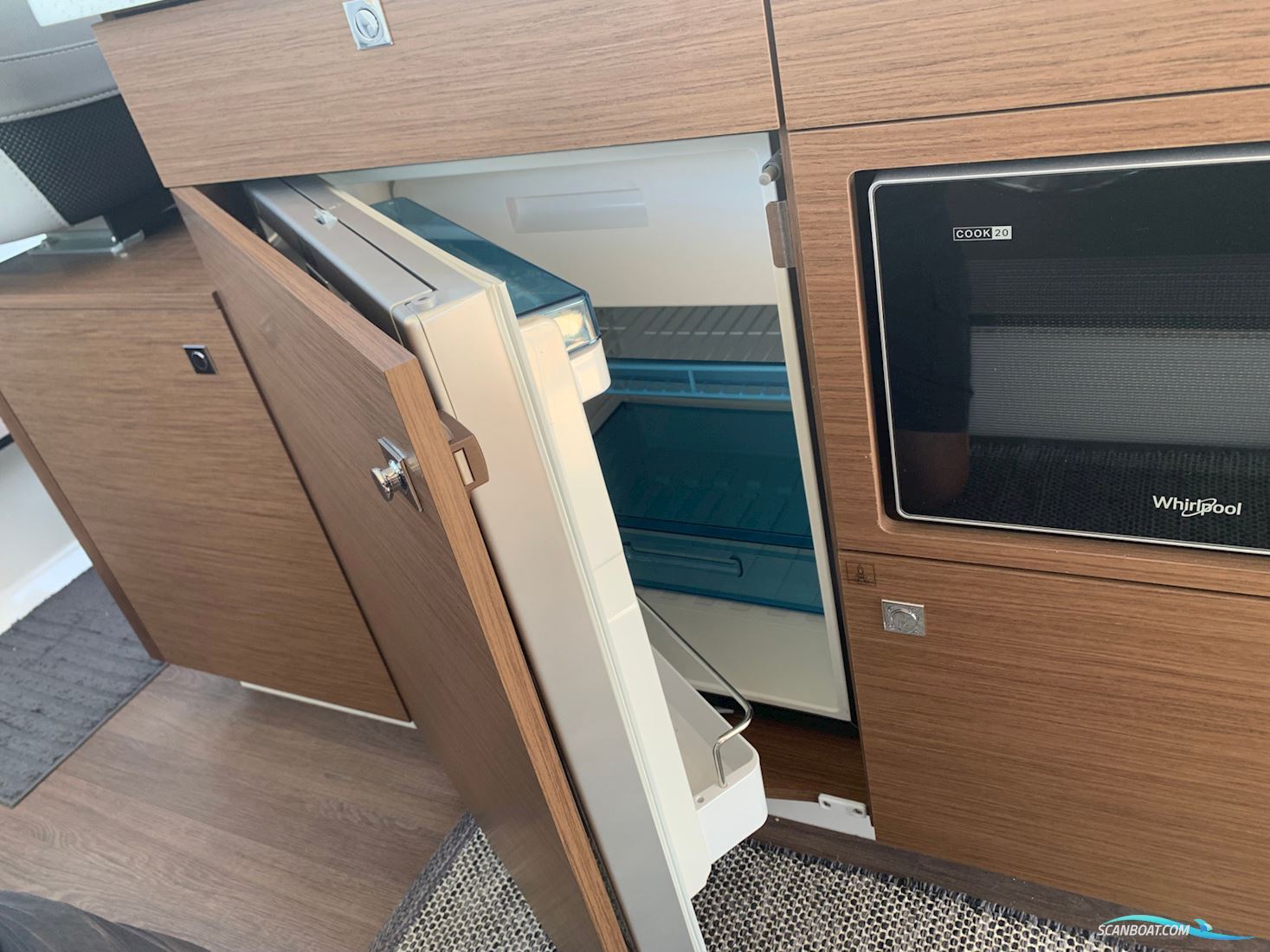 Jeanneau Merry Fisher 1095