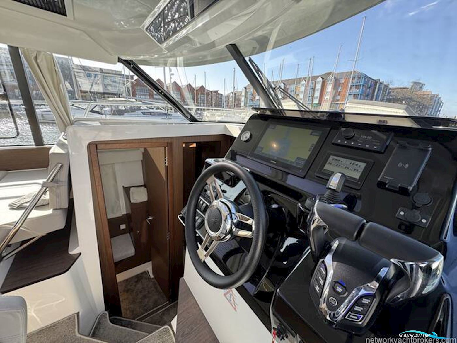 Jeanneau Merry Fisher 1095