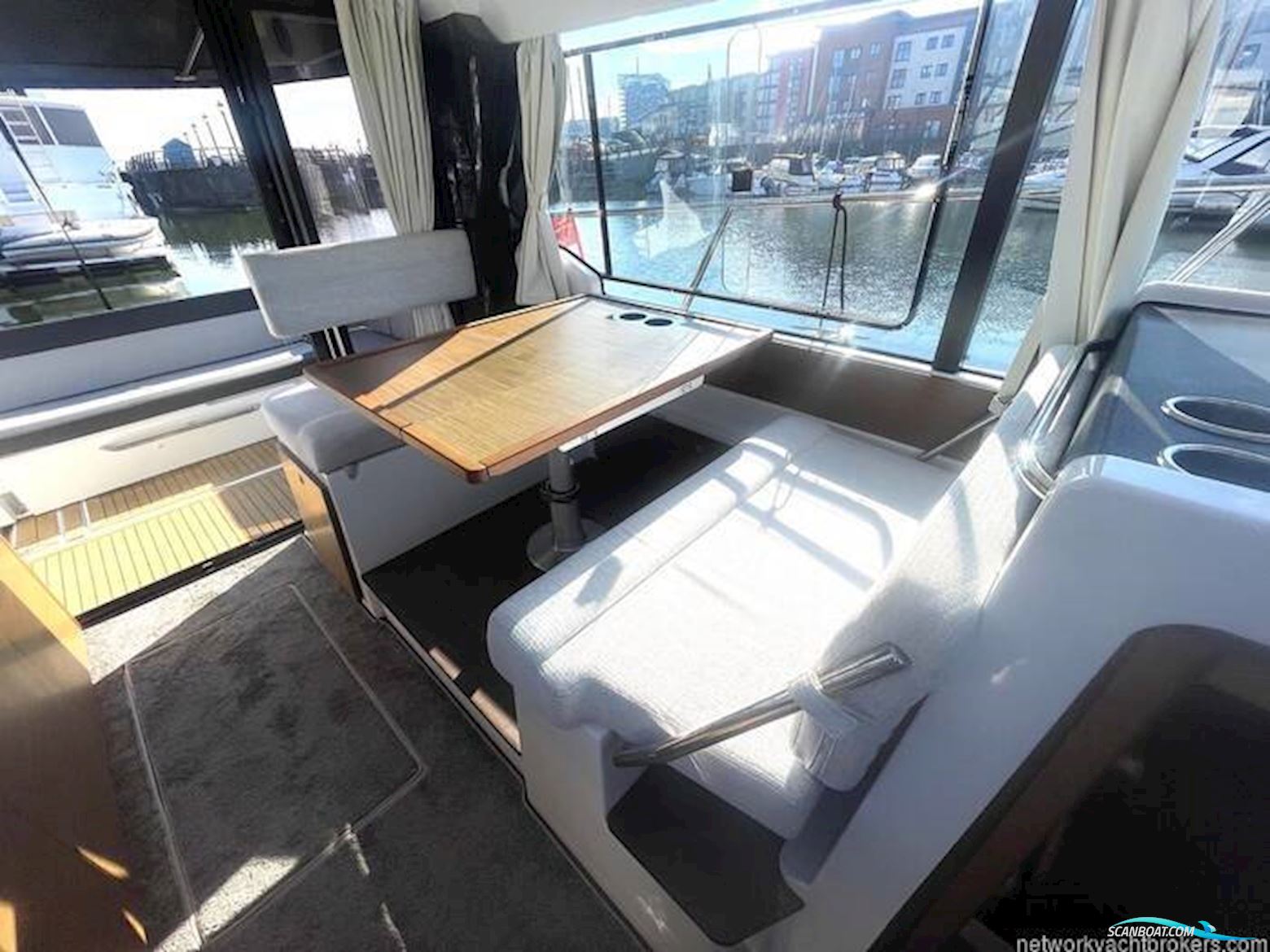 Jeanneau Merry Fisher 1095