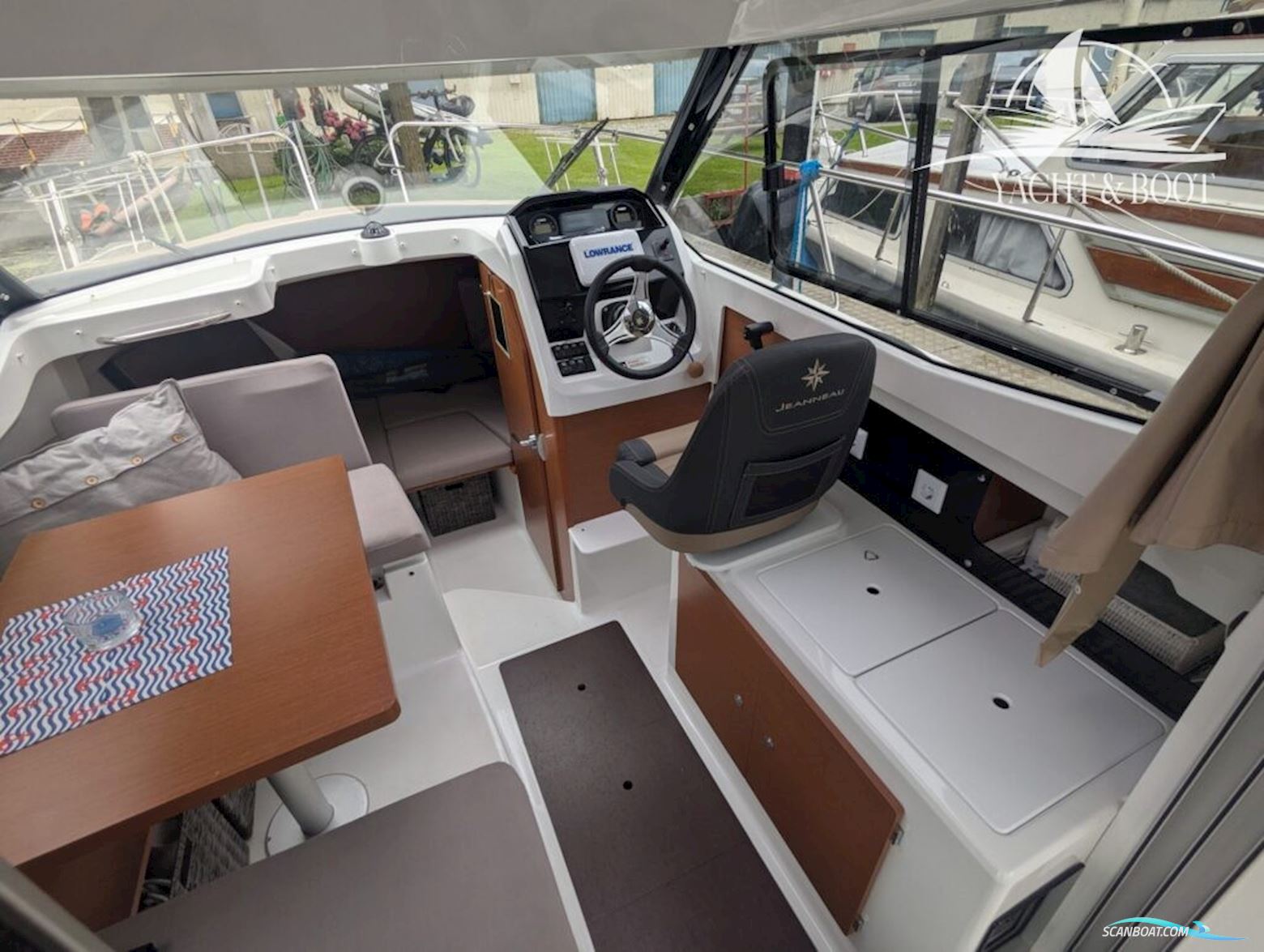 Jeanneau Merry Fisher 695 "Legend"