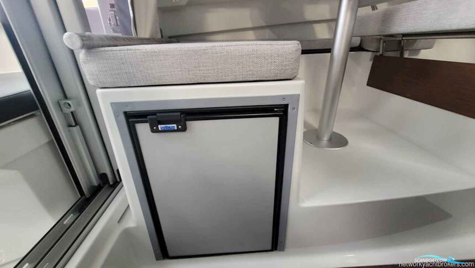 Jeanneau Merry Fisher 695 S2 - High Spec