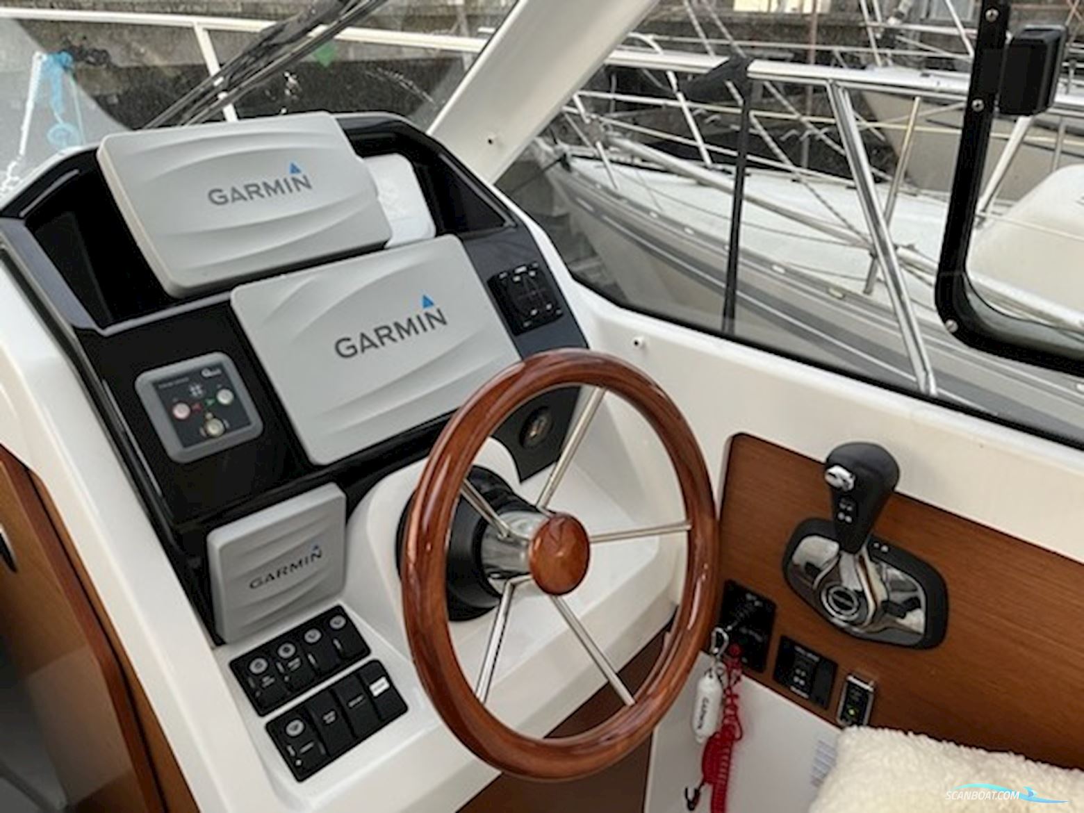 Jeanneau Merry fisher 695