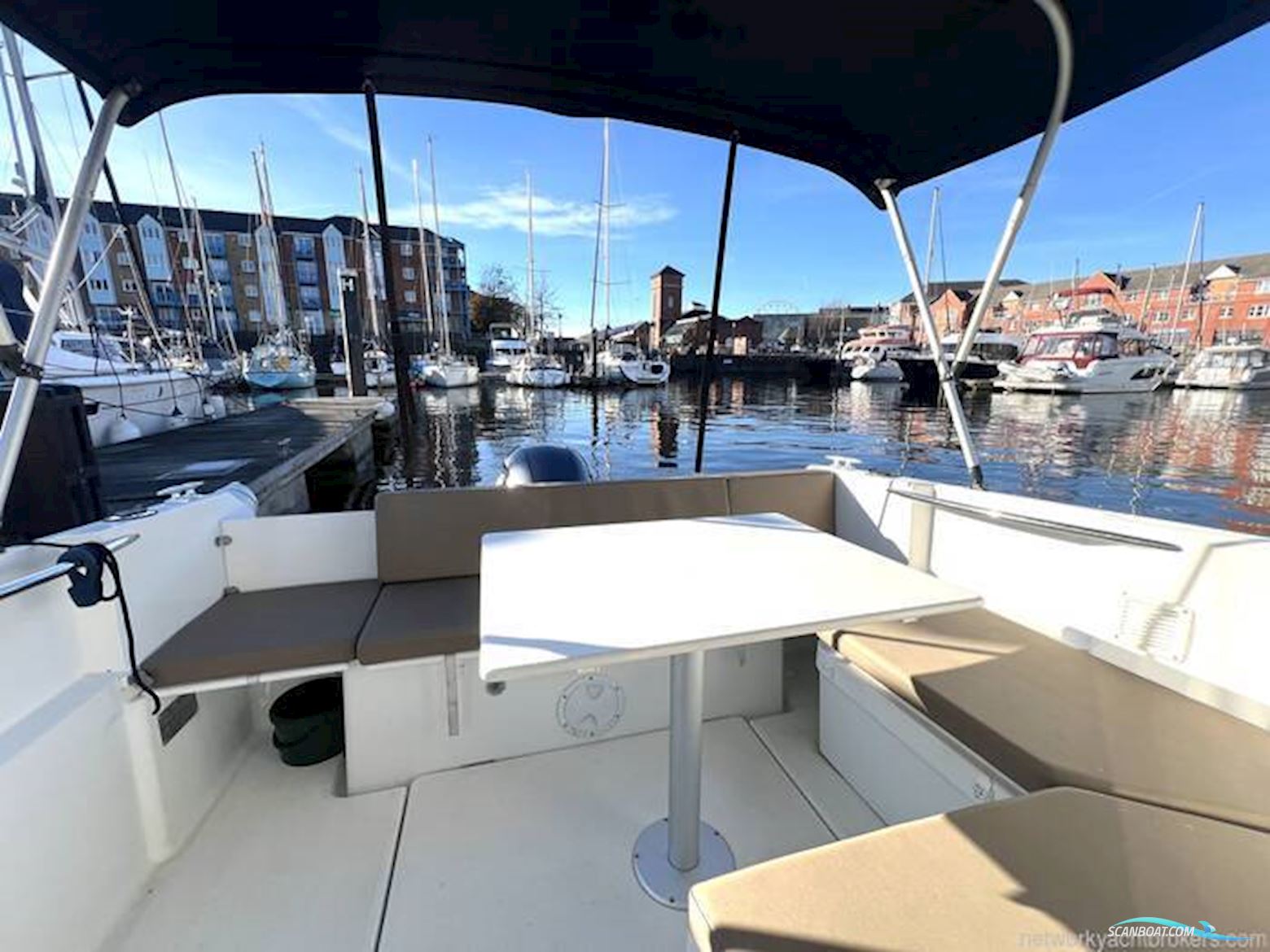 Jeanneau Merry Fisher 695