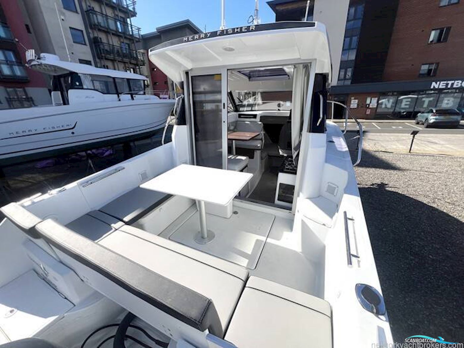 Jeanneau Merry Fisher 695