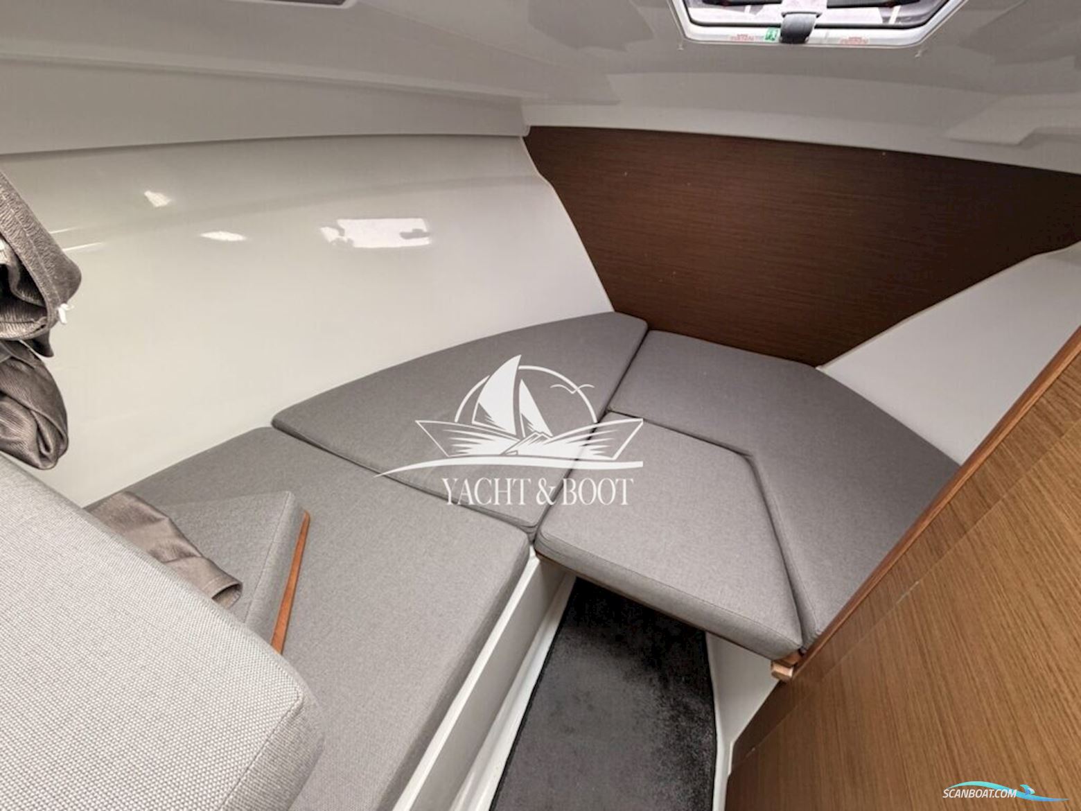 Jeanneau Merry Fisher 695