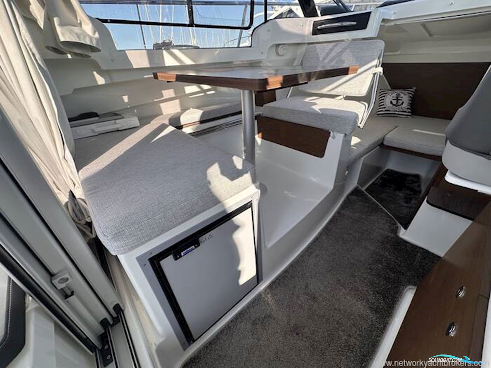 Jeanneau Merry Fisher 695 Series 2