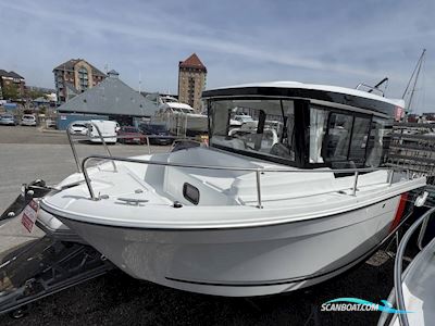 Jeanneau Merry Fisher 695 Sport Motorbåt 2026, med Yamaha 4 Stroke motor, England
