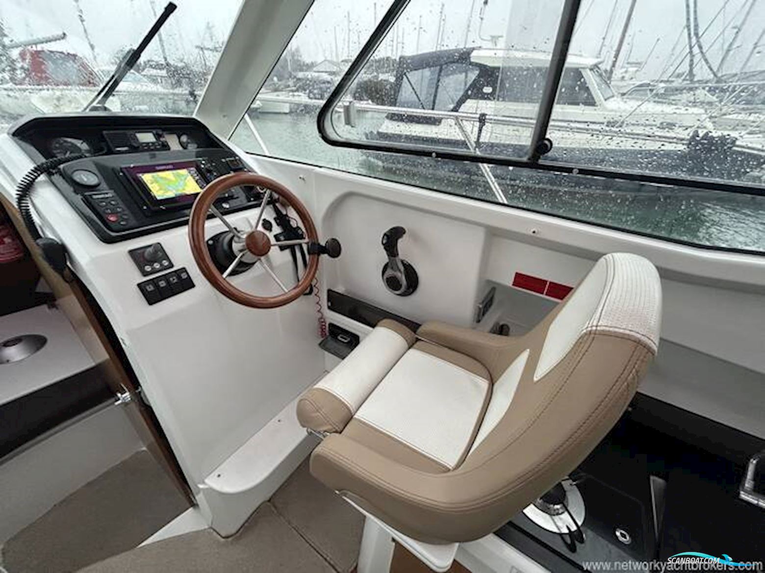 Jeanneau Merry Fisher 755