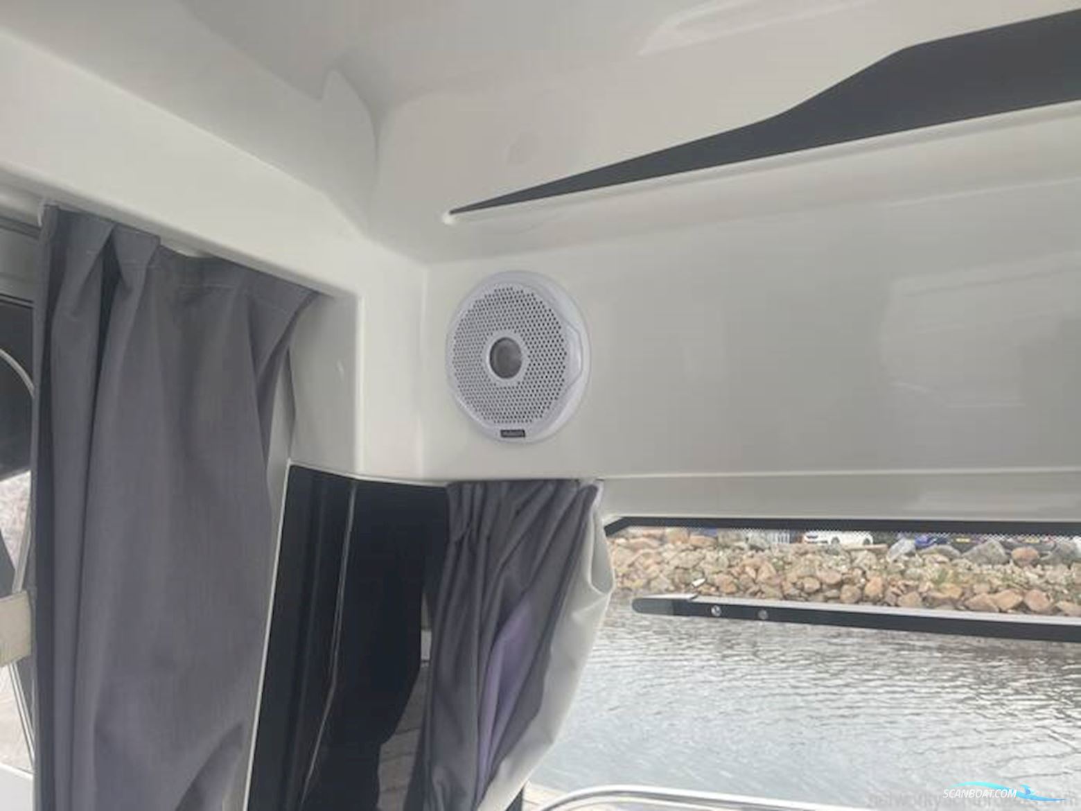 Jeanneau Merry Fisher 795 s2 Legende