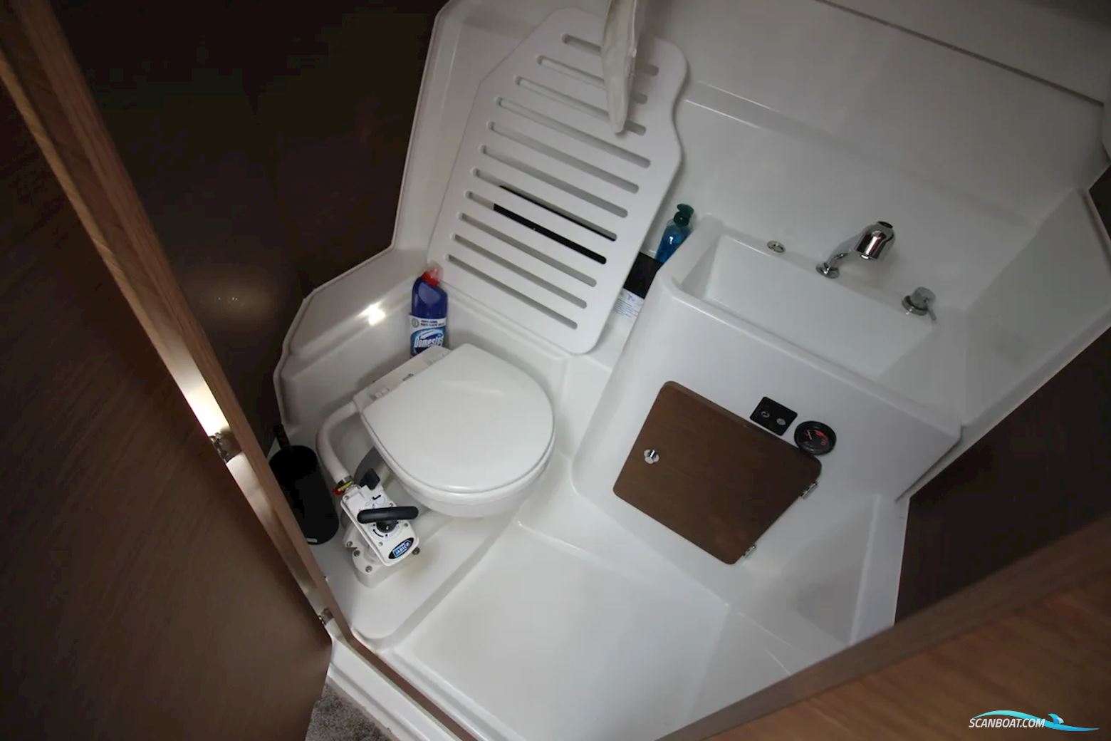 Jeanneau Merry Fisher 795