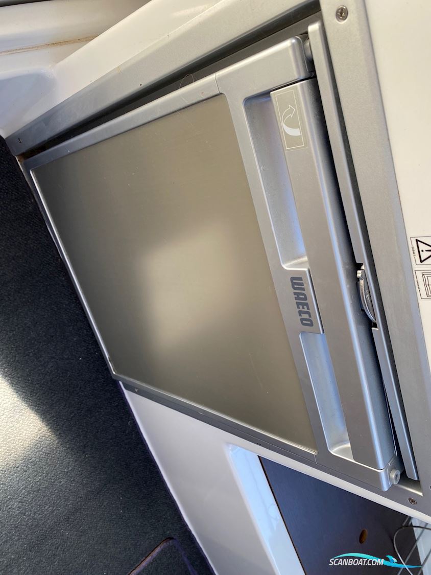 Jeanneau Merry Fisher 795