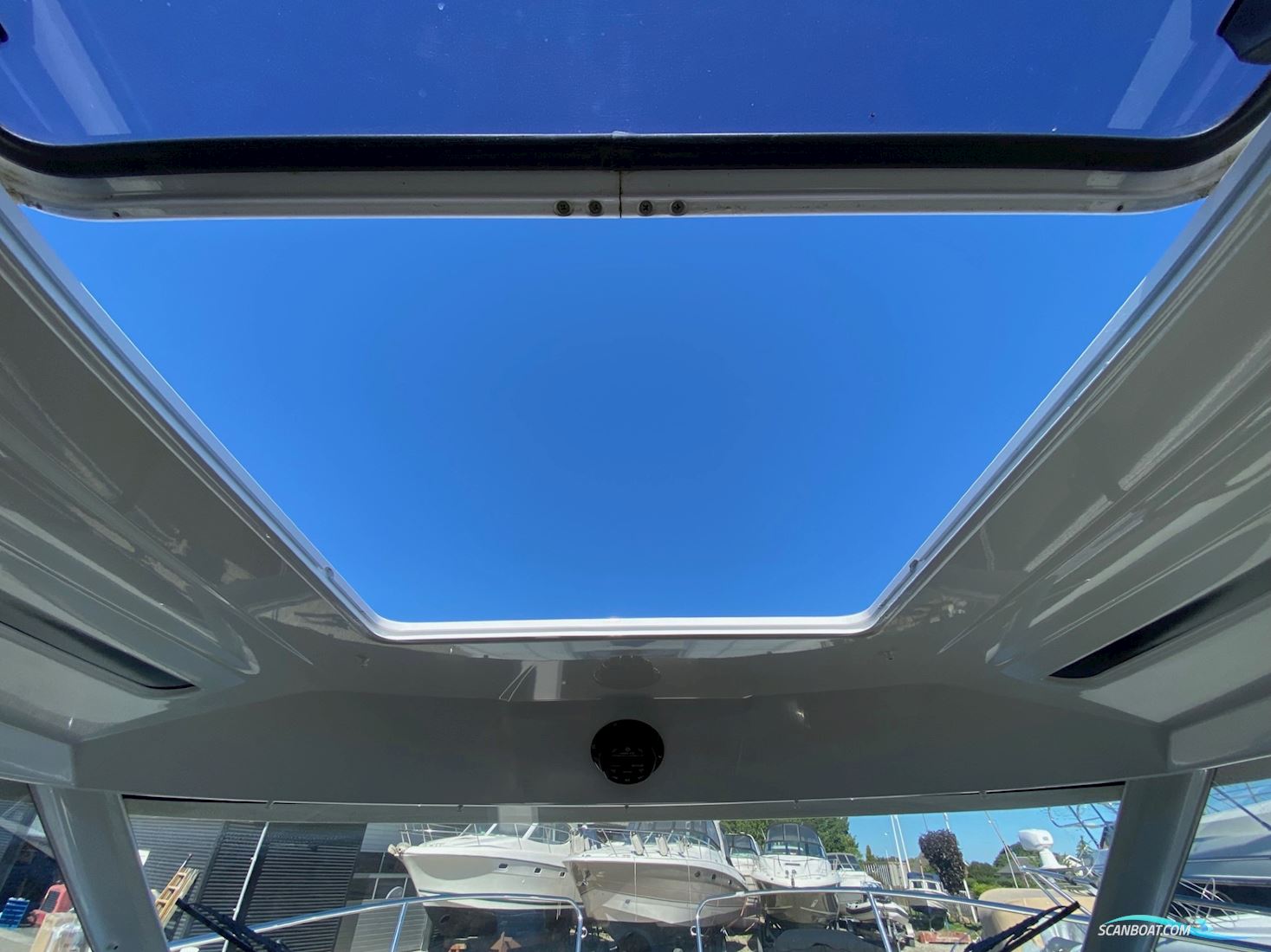 Jeanneau Merry Fisher 795