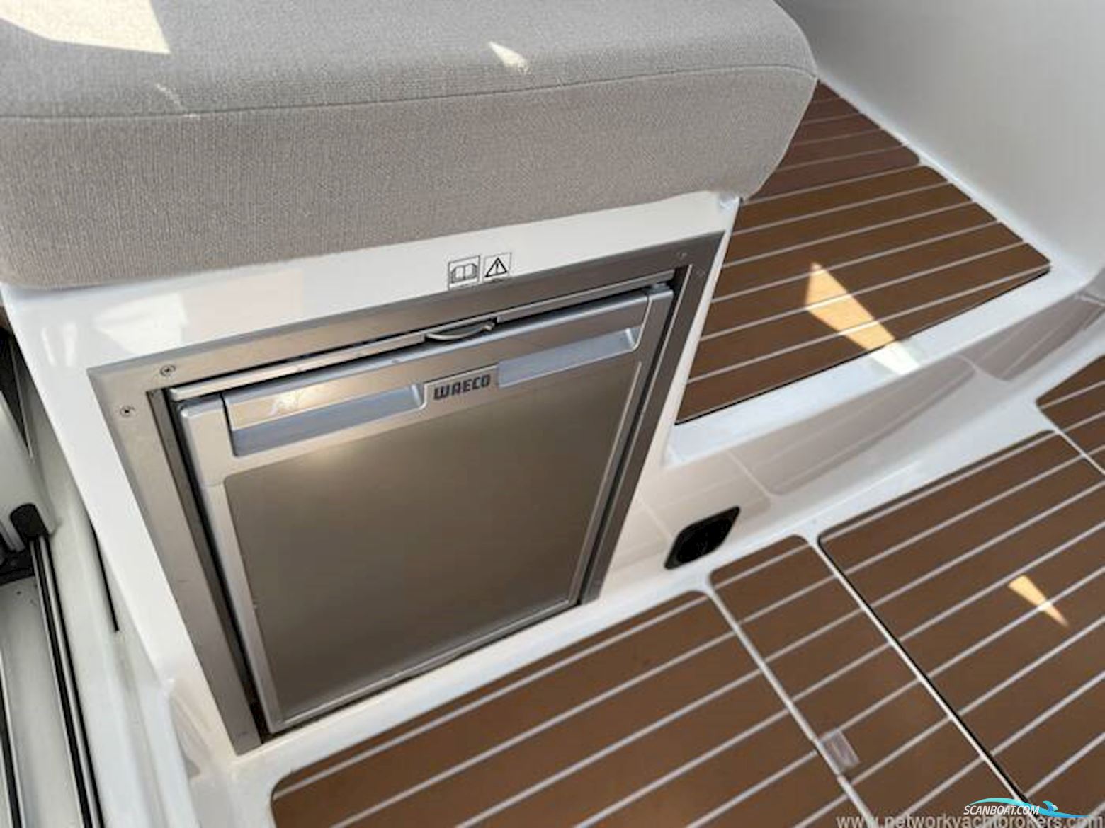 Jeanneau Merry Fisher 795