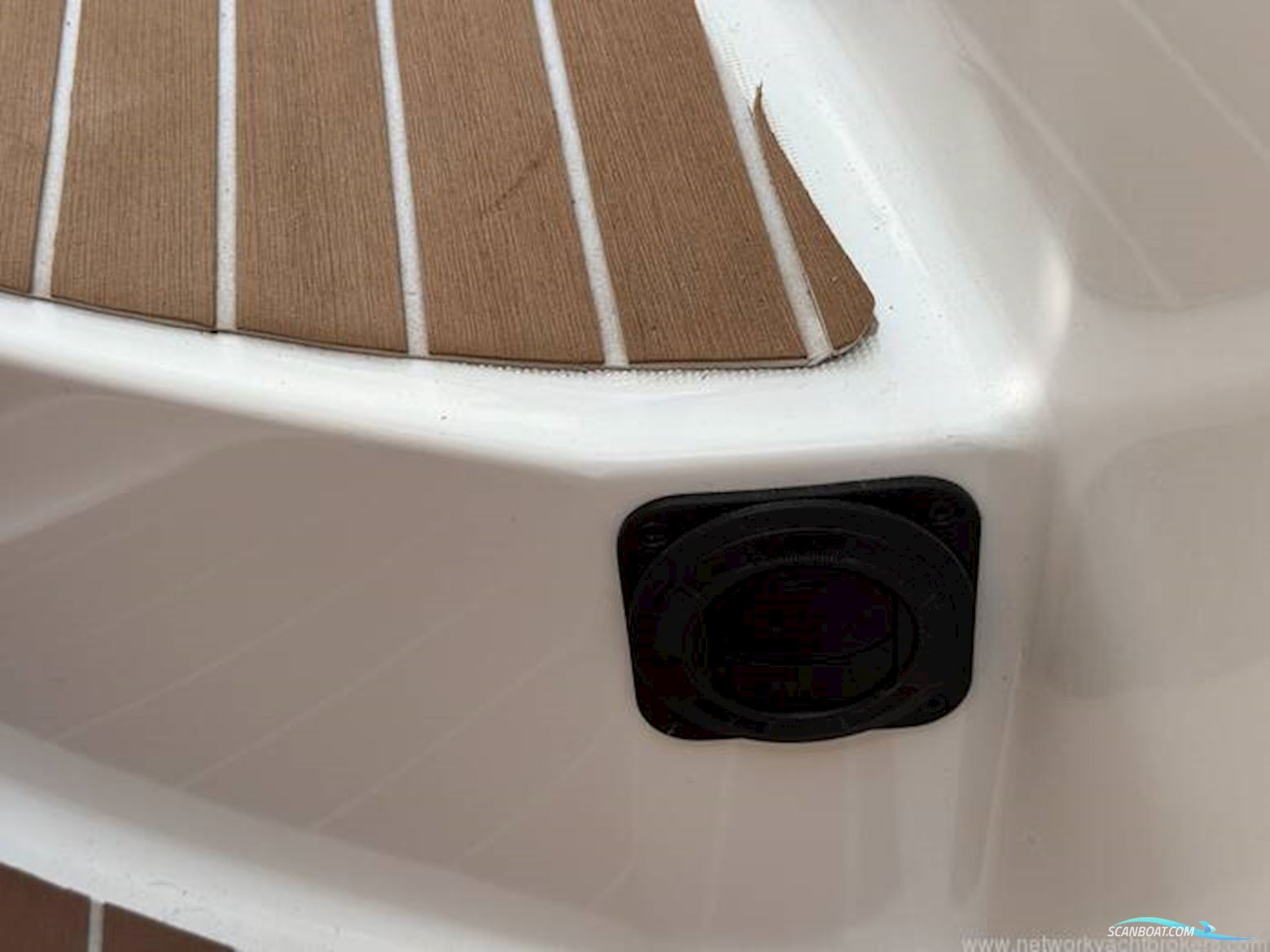 Jeanneau Merry Fisher 795