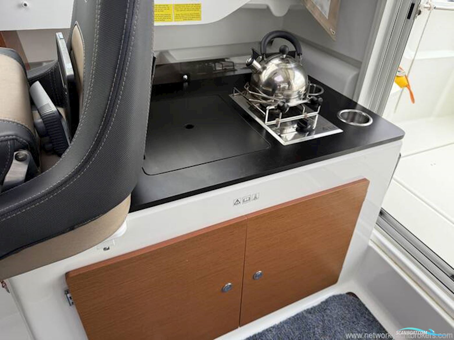 Jeanneau Merry Fisher 795