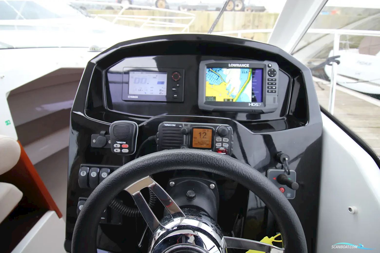 Jeanneau Merry Fisher 795