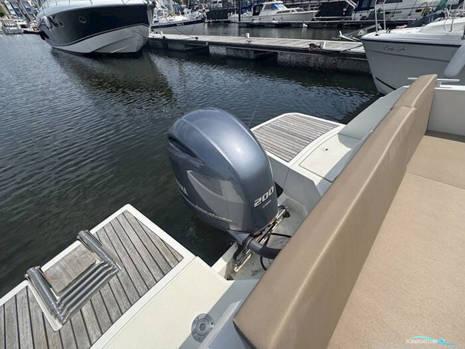 Jeanneau Merry Fisher 795