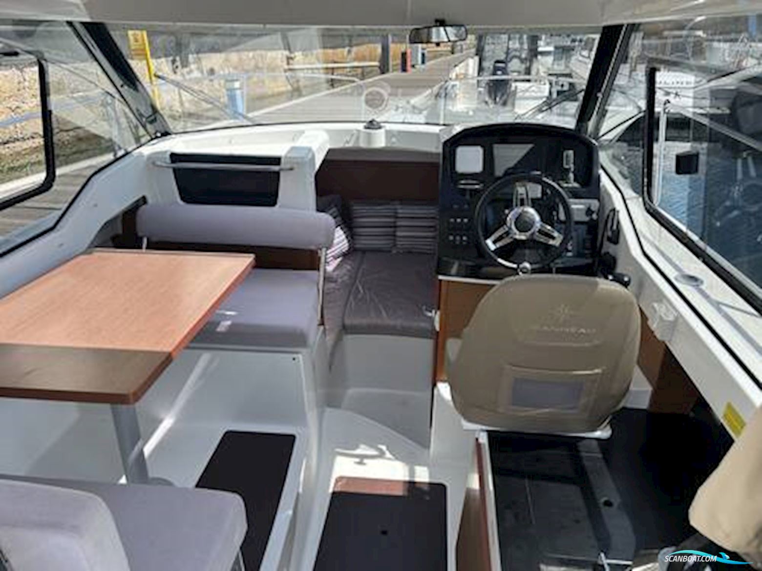 Jeanneau Merry Fisher 795