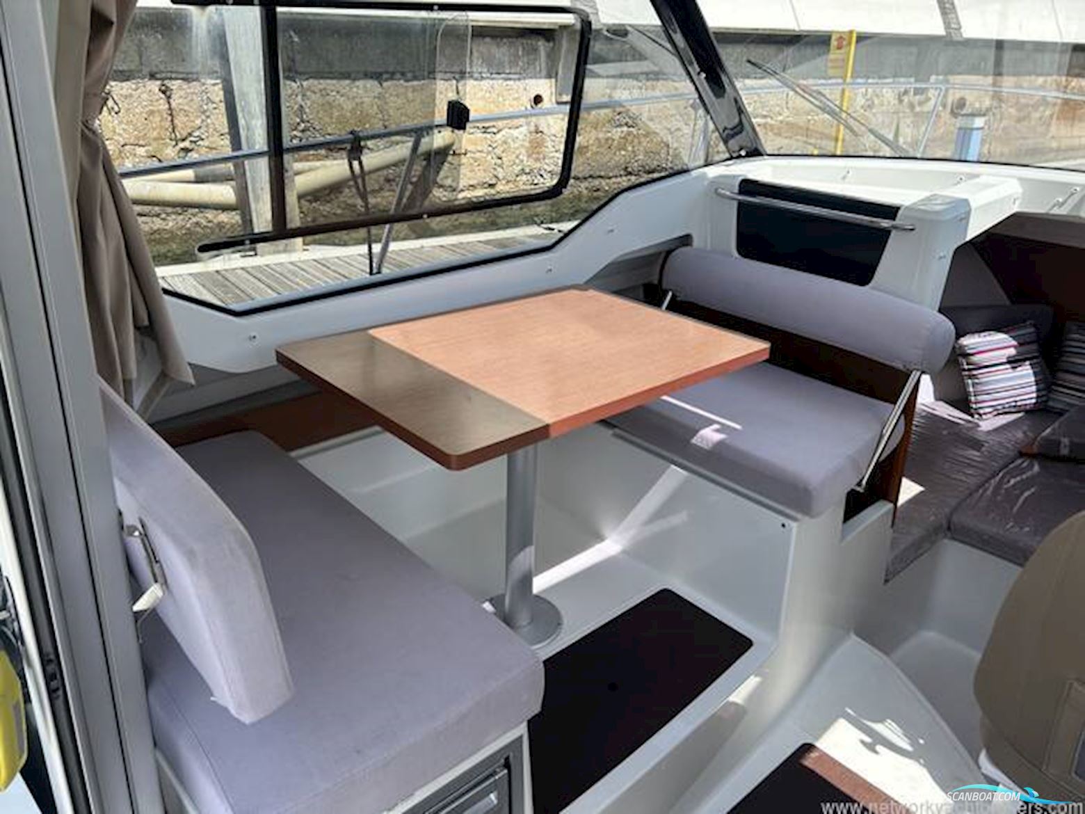 Jeanneau Merry Fisher 795