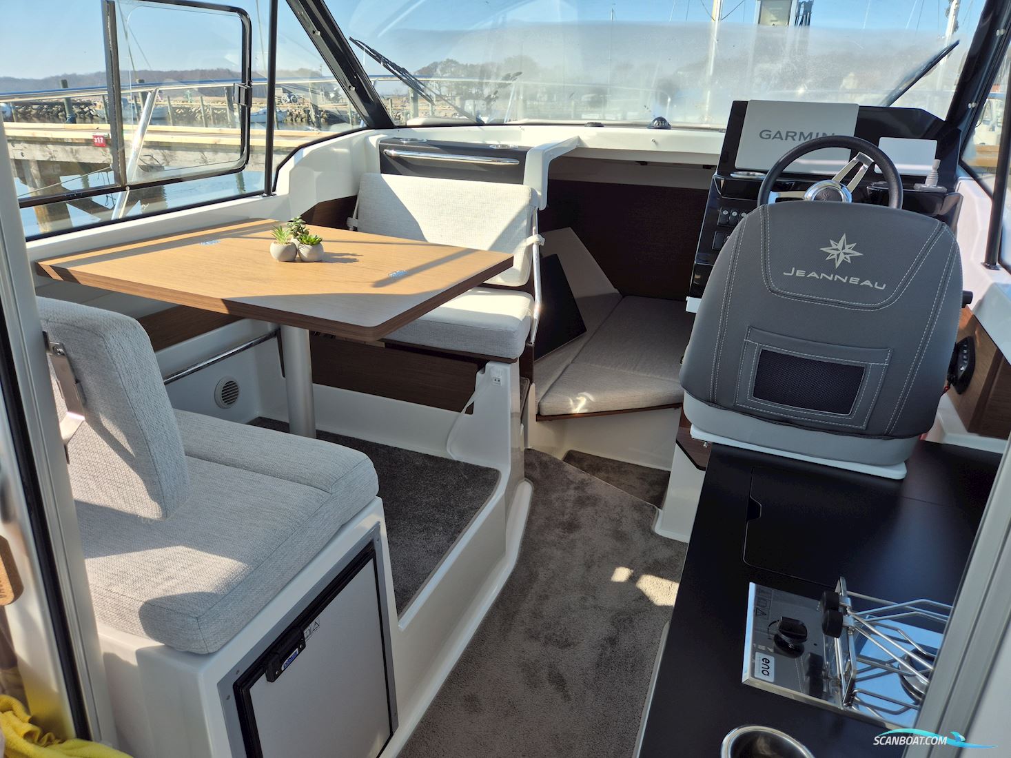 Jeanneau Merry Fisher 795
