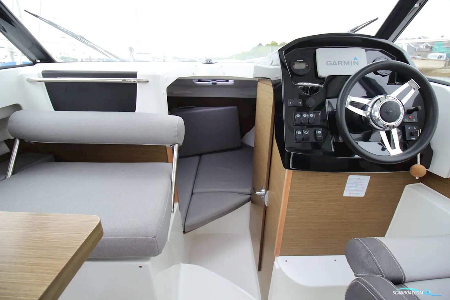 Jeanneau Merry Fisher 795