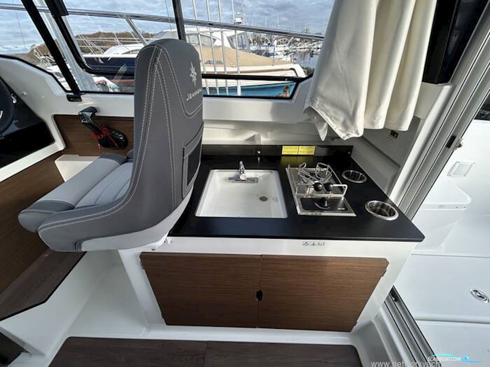 Jeanneau Merry Fisher 795 Series 2